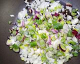 Foto del paso 2 de la receta: Salsa de pollo y 4 quesos