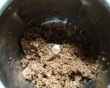 A picture of step 3 of Palak Puri with Dam aloo.