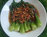 Foto langkah ke 6 dari resep Pakcoy Cah Bawang Putih.