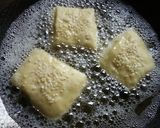 Foto langkah ke 4 dari resep Odading/Roti Goreng/Kue Bantal (no mixer).