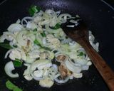 Foto langkah ke 4 dari resep Udang Saos Tiram Spesial.