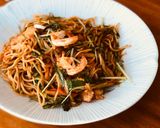 Hình bước làm 6 của món Mì xào Yakisoba cho bữa trưa làm việc ở nhà