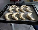 Foto del paso 7 de la receta Mediaslunas o croissants rellenos de chocolate
