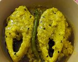 A picture of step 6 of Dahi Hilsha/Doi Ilish.