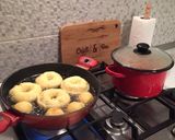 Papanas, avagy a román túrófánk recept fázis 3 fotója