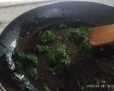 A picture of step 1 of Hara bhara kebab.