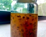 Foto del paso 3 de la receta: Salsa de maracuyá 😋