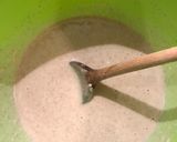 Tönkölylisztes tojásmentes palacsinta (vegán) recept fázis 1 fotója