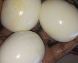 A picture of step 3 of Fish and boiled egg sauce.