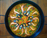 Foto del paso 11 de la receta: Paella de pollo y marisco
