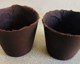 A picture of step 3 of Chocolate Pot with Cake Filling.