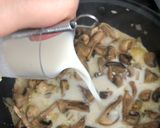 Une image de l'étape 3 de Soupe-crème de champignons.