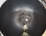 A picture of step 5 of Mushroom Pepper Fry.