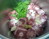 Foto langkah ke 1 dari resep Sup Buntut Sapi.