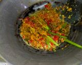 Foto langkah ke 5 dari resep Ayam Tinoransak Khas Manado.