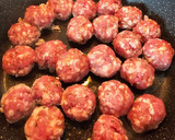 Foto del paso 3 de la receta: Albóndigas con salsa de portobellos y parmesano