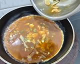 Foto langkah ke 3 dari resep Telur Dadar Kecap.