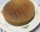 A picture of step 6 of Ogura Matcha Cake.