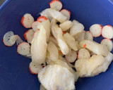 Foto del paso 3 de la receta: Calabacín relleno de bacalao