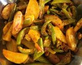 પરવળ બટાકા નું શાક (Parvar Bataka Shak Recipe In Gujarati) રેસીપી સ્ટેપ3ફોટો