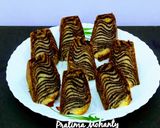 A picture of step 8 of Zebra Cake (Eggless).