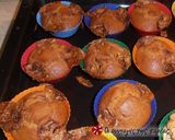 Φωτογραφία βήματος 14 της συνταγής “Mars καλεί Muffins”. Καραμελωμένη απόλαυση!!!