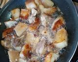 A picture of step 2 of Wet fried pork.