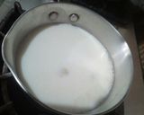 A picture of step 2 of Ginger & cardamom tea.
