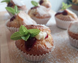 Foto del paso 14 de la receta: Magdalenas con kiwi y fresas rellenas de crema y coulis de frutos del bosque (sin gluten)