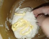 Foto langkah ke 2 dari resep Bakpao Panda isi Coklat.