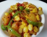 A picture of step 4 of Potato Corn Capsicum.