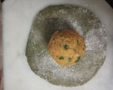 A picture of step 8 of Aloo palak paratha.