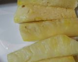 A picture of step 4 of Chicken and Rice Pineapple Soup.