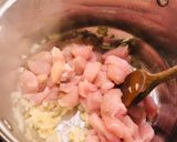 Egylábasos csirkés tészta recept fázis 1 fotója