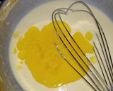 Foto langkah ke 4 dari resep Pancake teflon simpel.