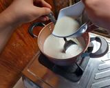 Foto langkah ke 4 dari resep Plain Yoghurt Homemade.