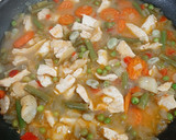 Foto del paso 2 de la receta: Arroz con verduras y pollo