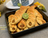 A picture of step 14 of Chicken bread 🍗🥖🍹.
