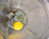 Foto langkah ke 4 dari resep Sup Bakso Udang.