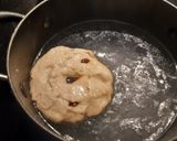 A picture of step 10 of Cinnamon and raisins Bagels.
