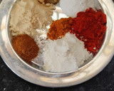 சைவ மீன் வாழைக்காய் பொரியல் ரெசிபி ஸ்டேப் 3 புகைப்படம்