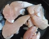 Foto del paso 1 de la receta: Pollo a la mostaza con verduras