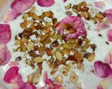 A picture of step 4 of Rose milk rice kheer.
