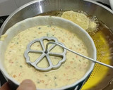 Foto langkah ke 6 dari resep Peyek Kacang Kembang Goyang.
