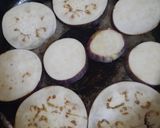 Foto del paso 2 de la receta: Pizza integral con berenjenas (sin levadura)