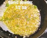 A picture of step 6 of Chicken flower buns recipe.