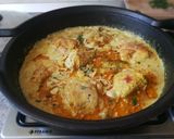 Foto del paso 5 de la receta: Pollo en salsa al curry y cúrcuma