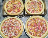 Foto langkah ke 5 dari resep Simple Pizza Homemade.