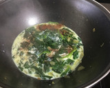 Foto del paso 3 de la receta: Espaguetis integrales con espinacas a la crema ligera