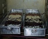 Foto langkah ke 8 dari resep Milk Brownies | Brownies Susu.